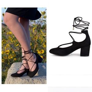 ⚡️SALE⚡️NWOB Journee Faux Suede Lace-up Heels